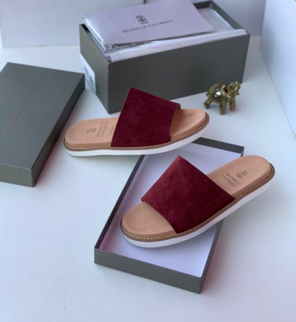 Top Quality Leather Slippers - Image 3