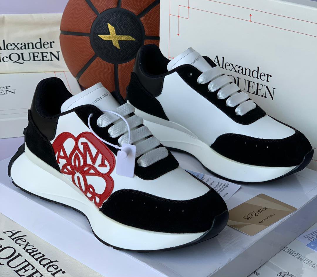 A.M high quality designer sneakers