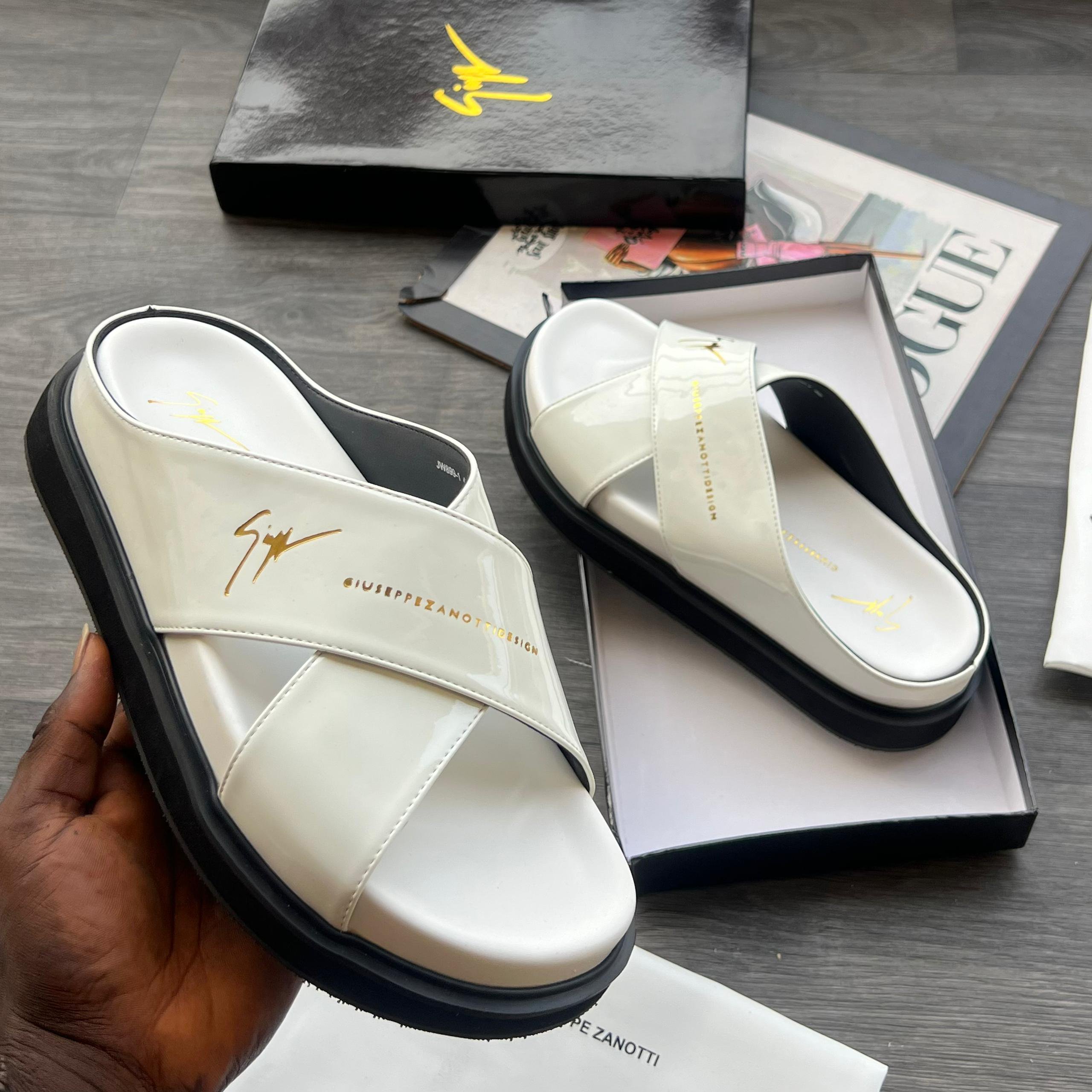 S.L high quality designer Slippers