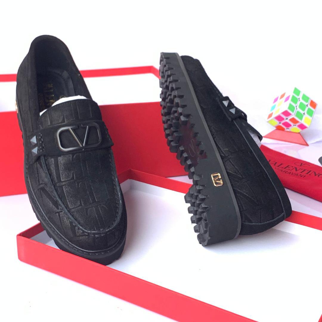 V.T high quality designer Shoes