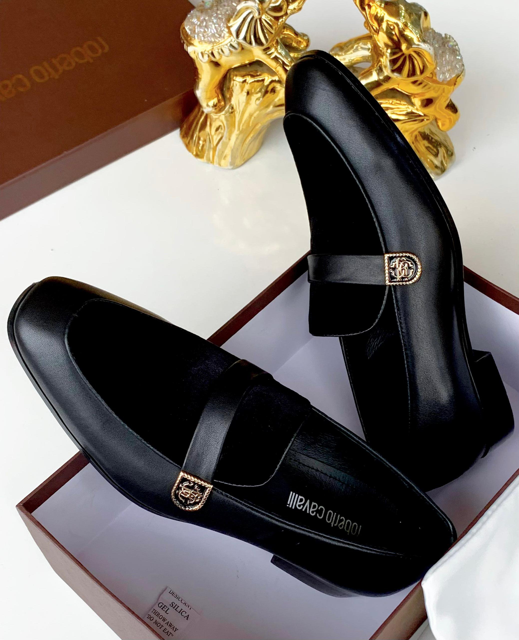 R.C high quality designer Shoes