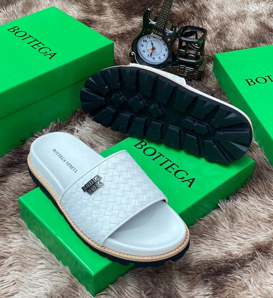B.T High quality designer slippers