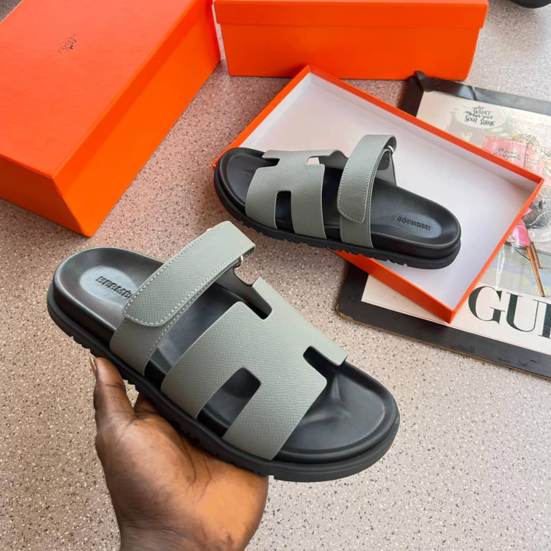 H M high quality designer slippers