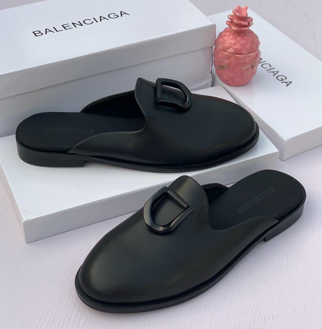 B.L high quality designer half shoe