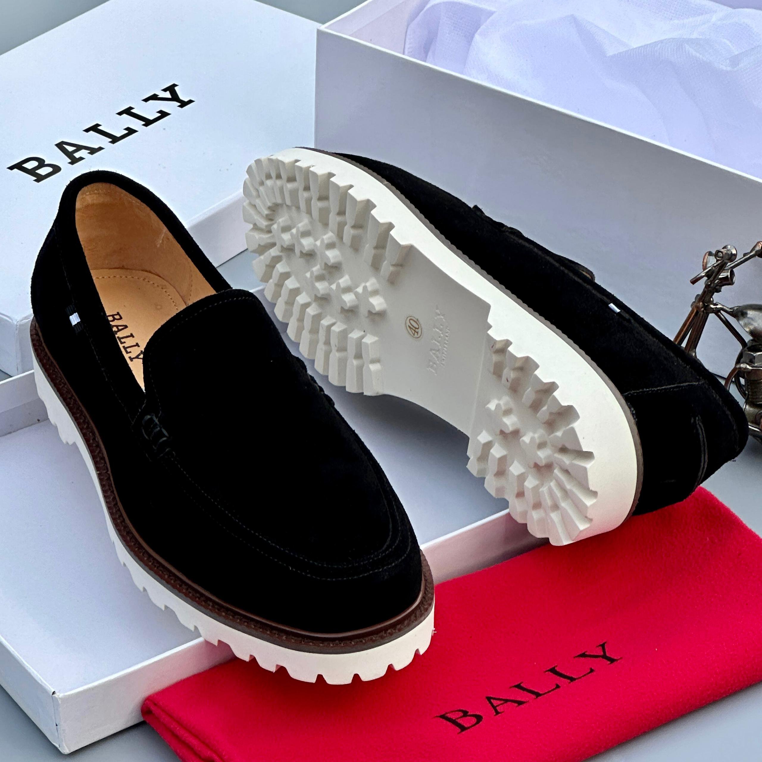 B.L high quality designer Shoes