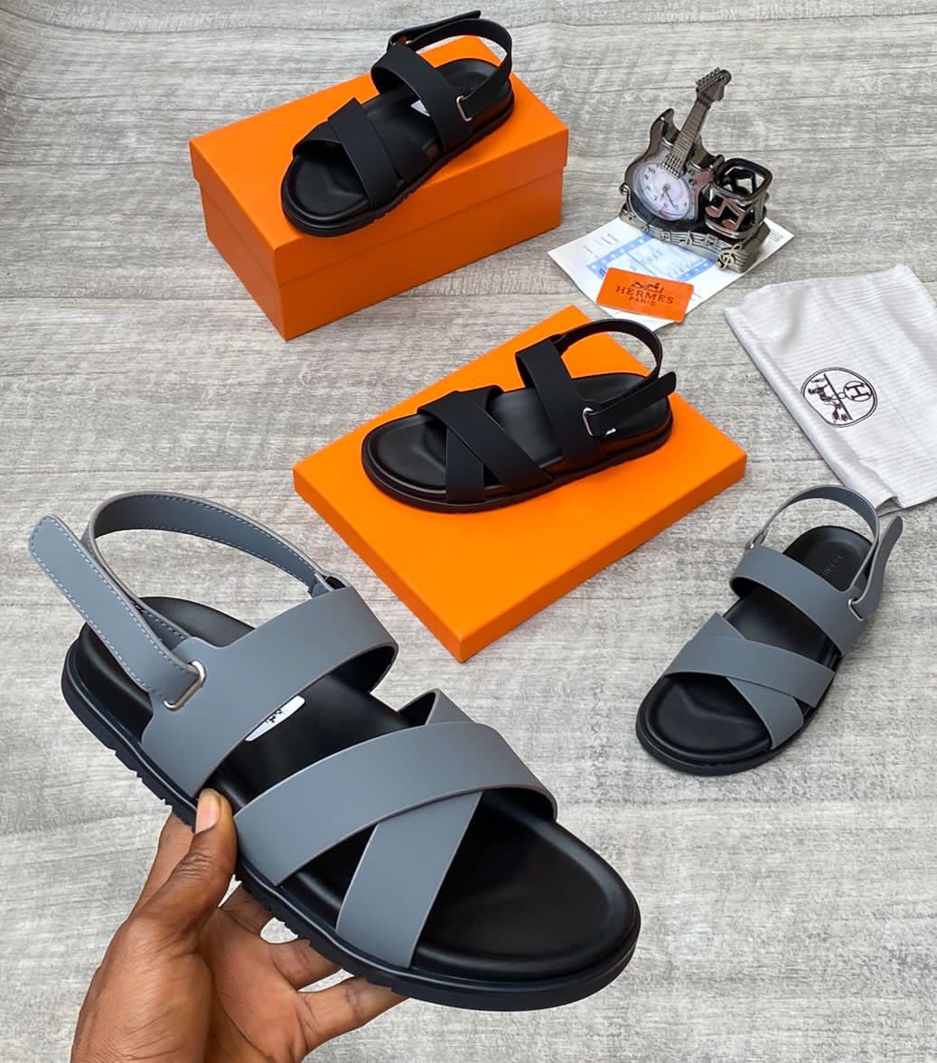 H.M high quality designer slippers