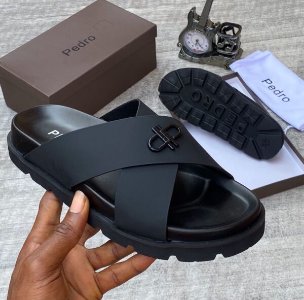 P.D high quality designer slippers - Image 2