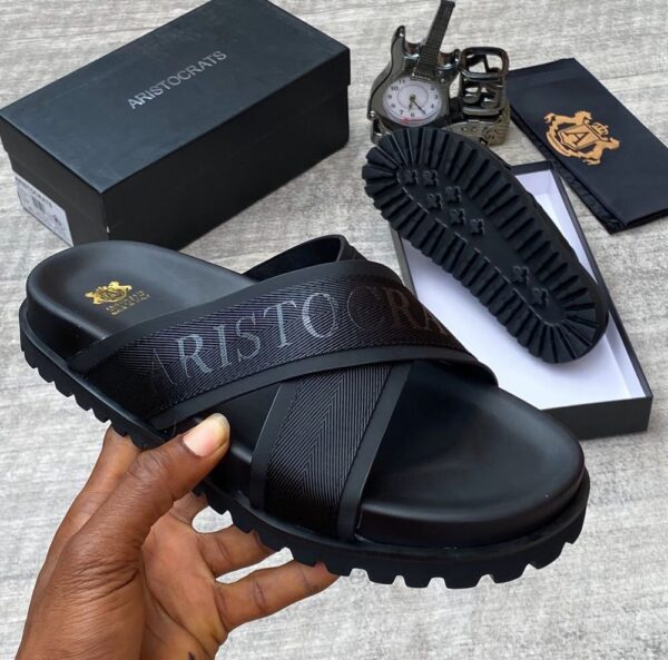 A.R high quality designer slippers - Image 2