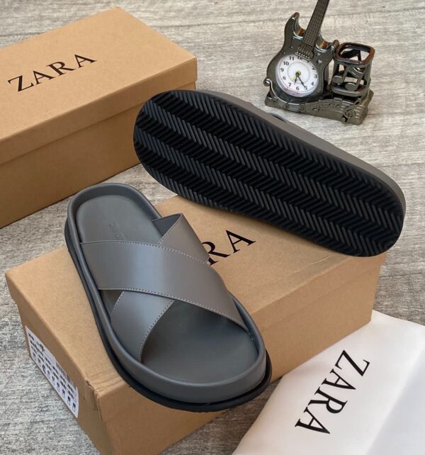 Zara high quality designer slippers - Image 2