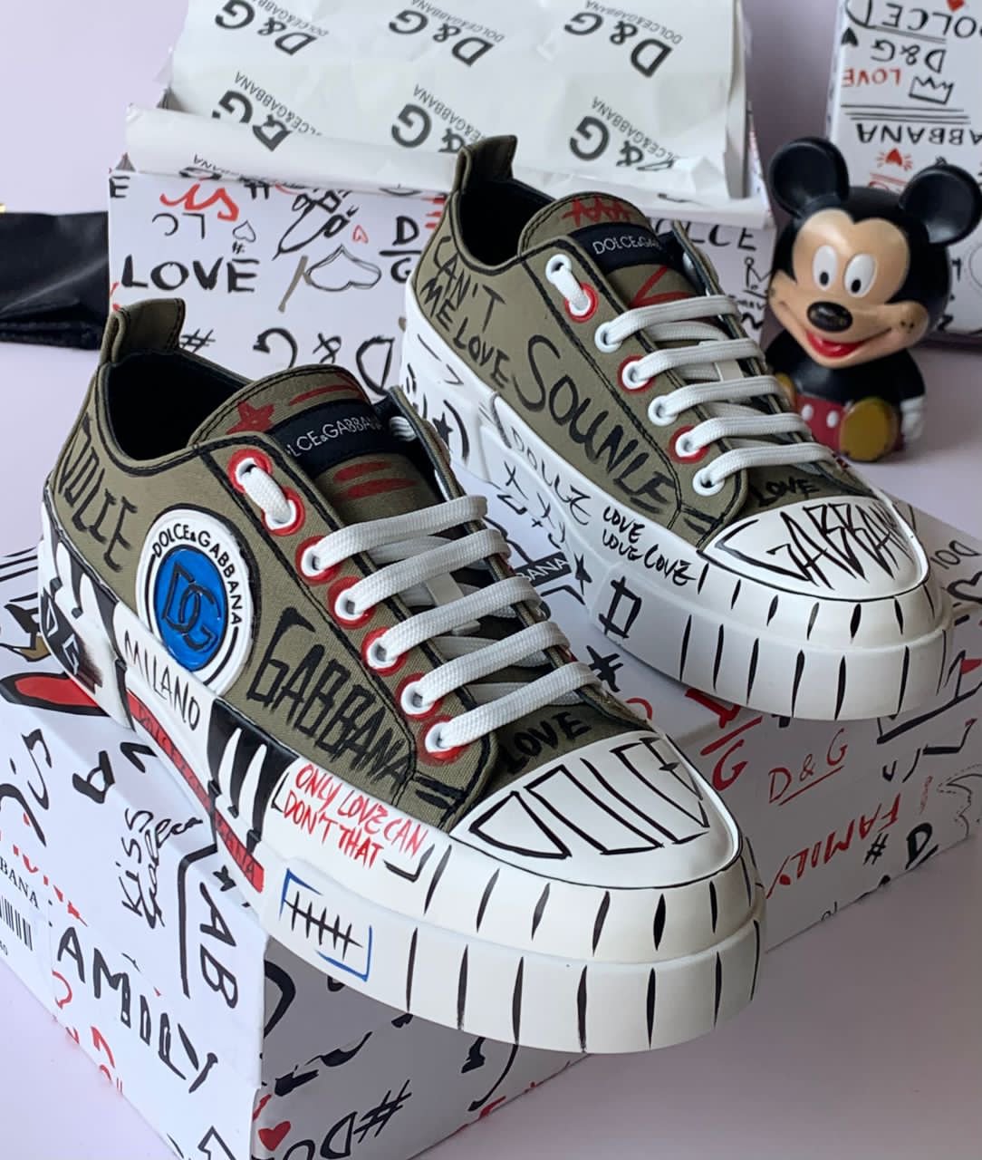 D.G high quality designer sneakers