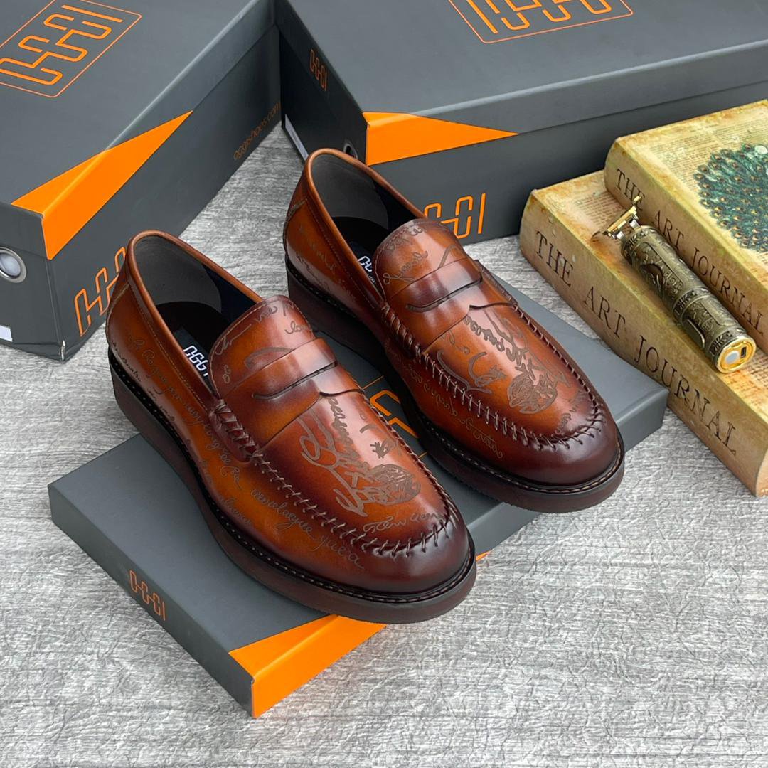 OGGI high quality designer shoe