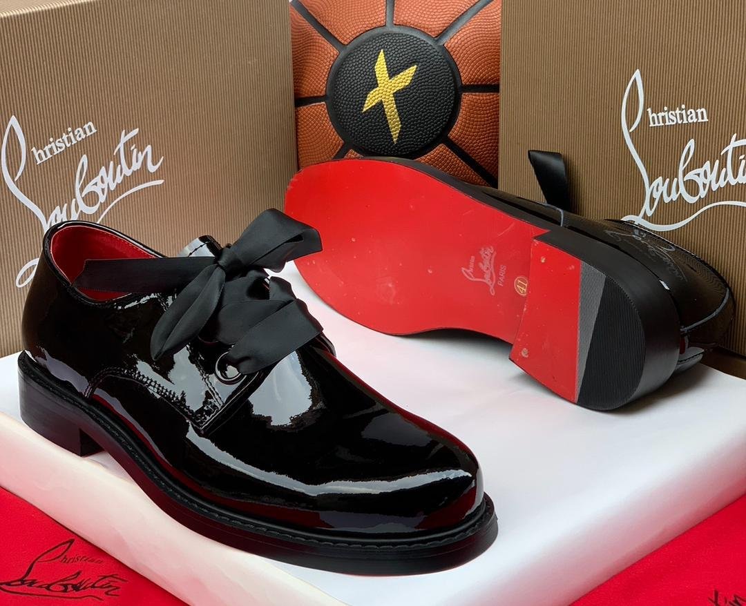 C.L high quality designer shoe