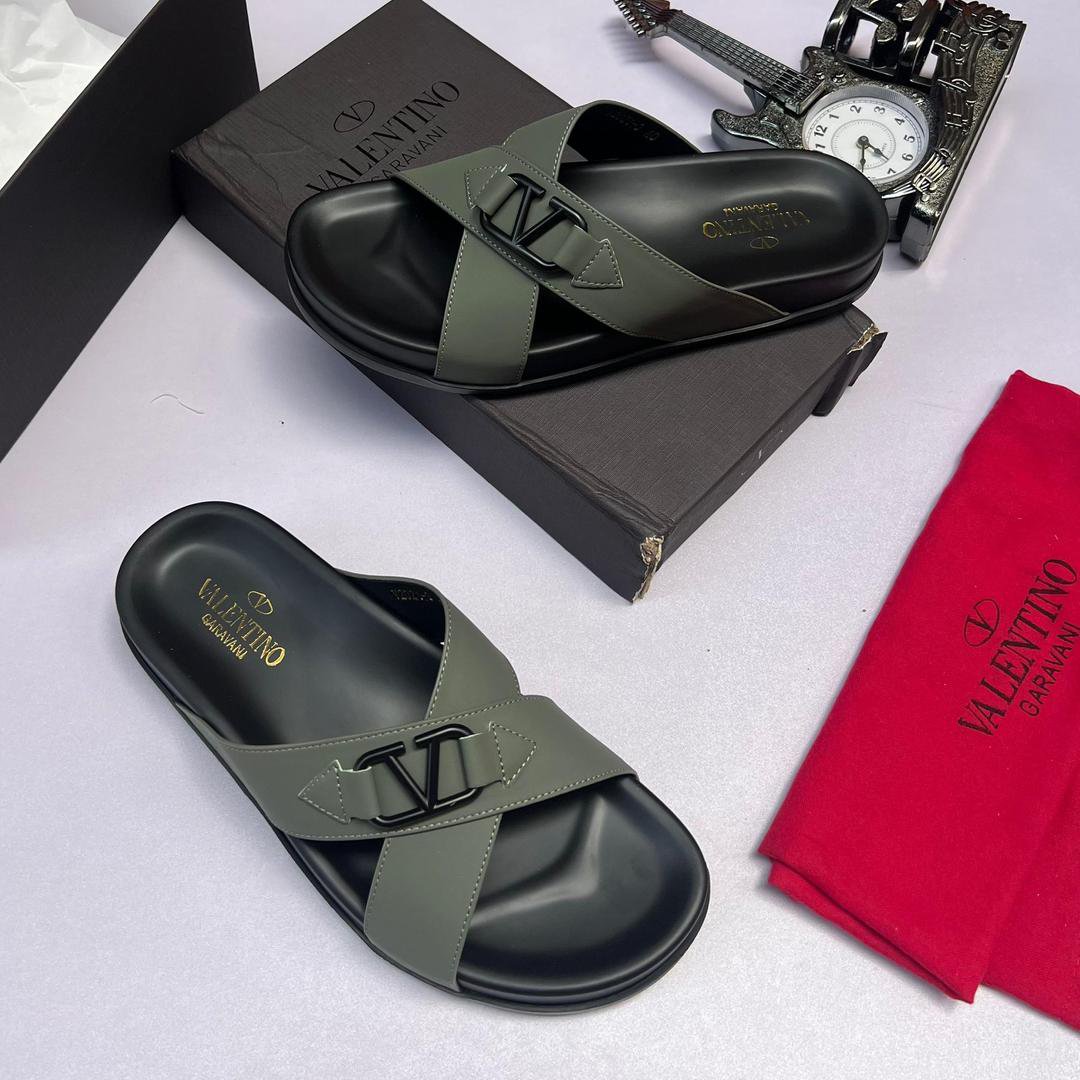 V.T high quality designer slippers