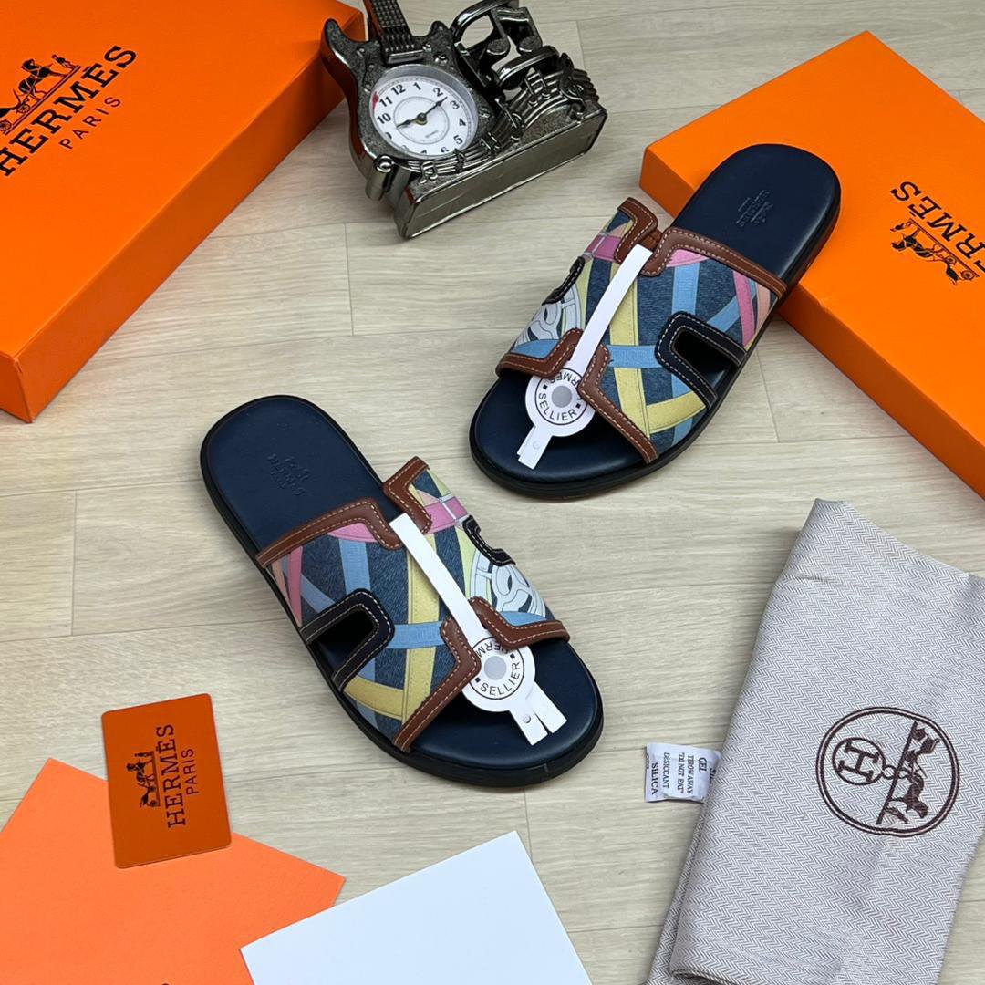 H.M high quality designer slippers