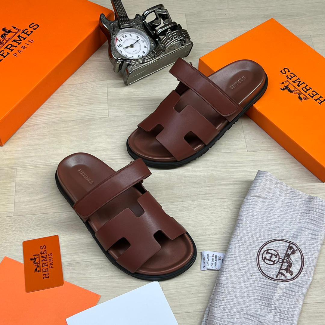 H.M high quality designer slippers