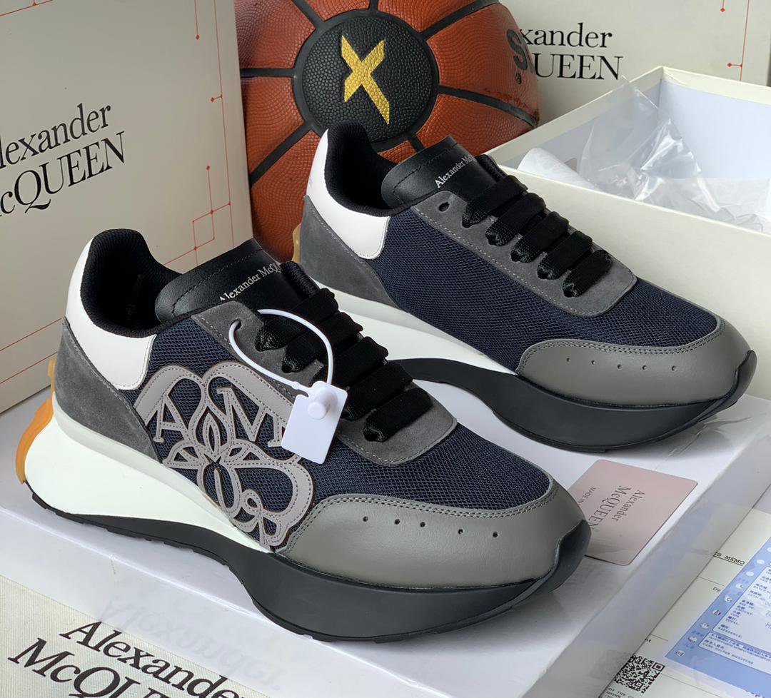 A.M high quality designer sneakers