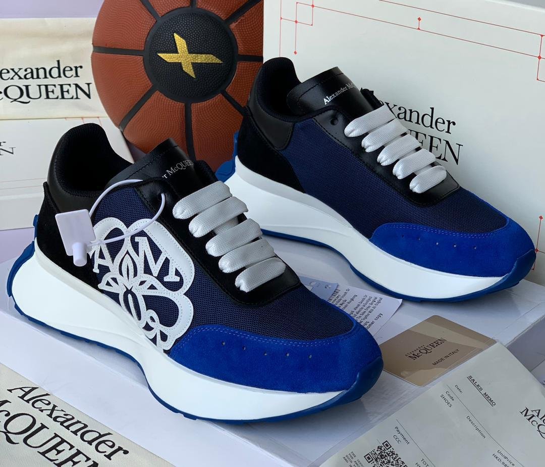 A.M high quality designer sneakers