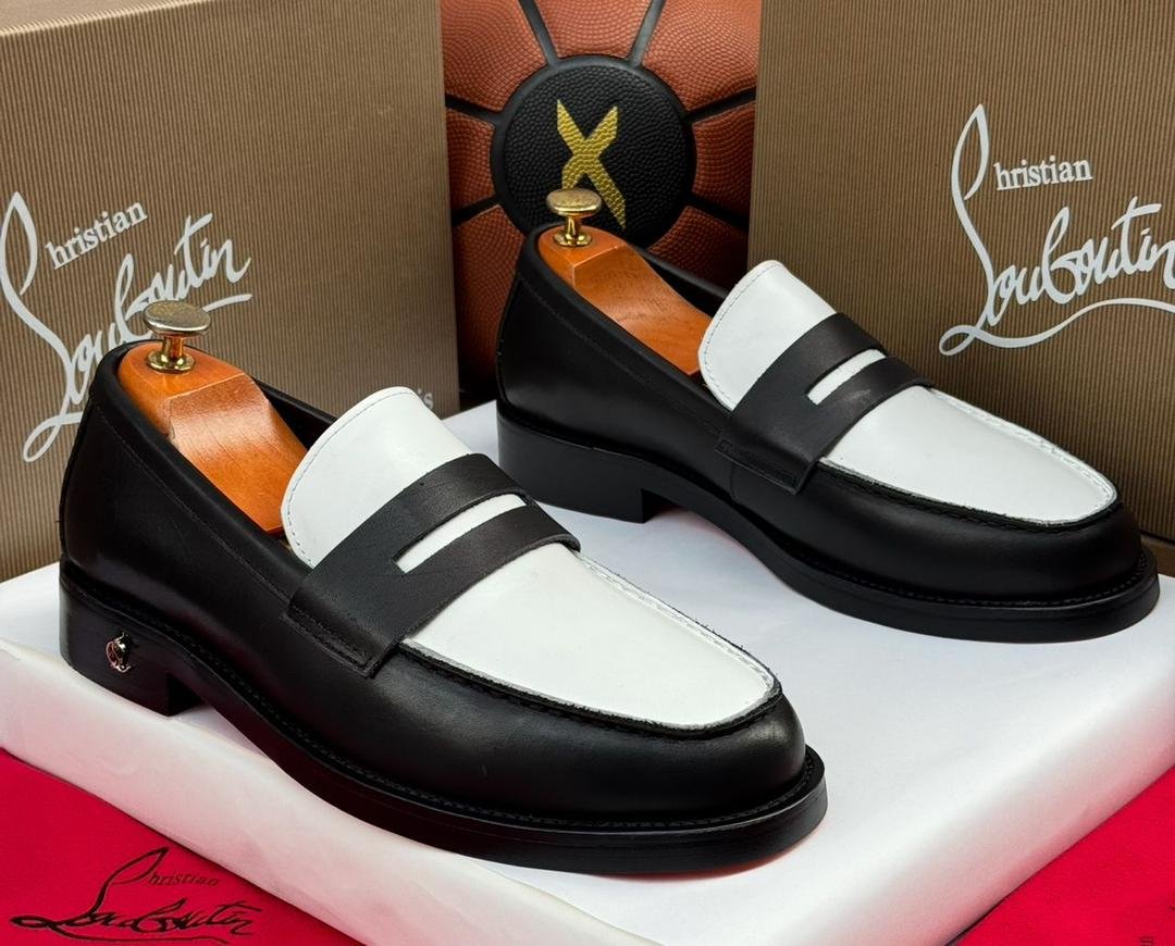 C.L high quality designer shoe