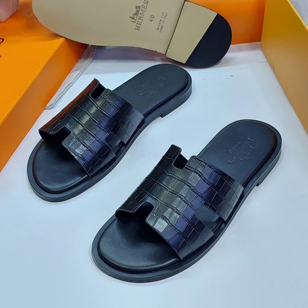 H.M high quality designer slippers