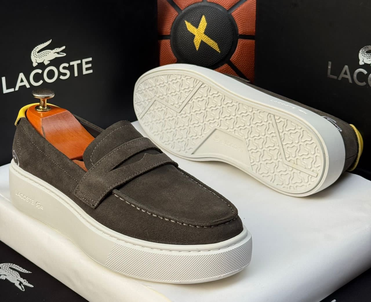 L.C high quality designer shoe