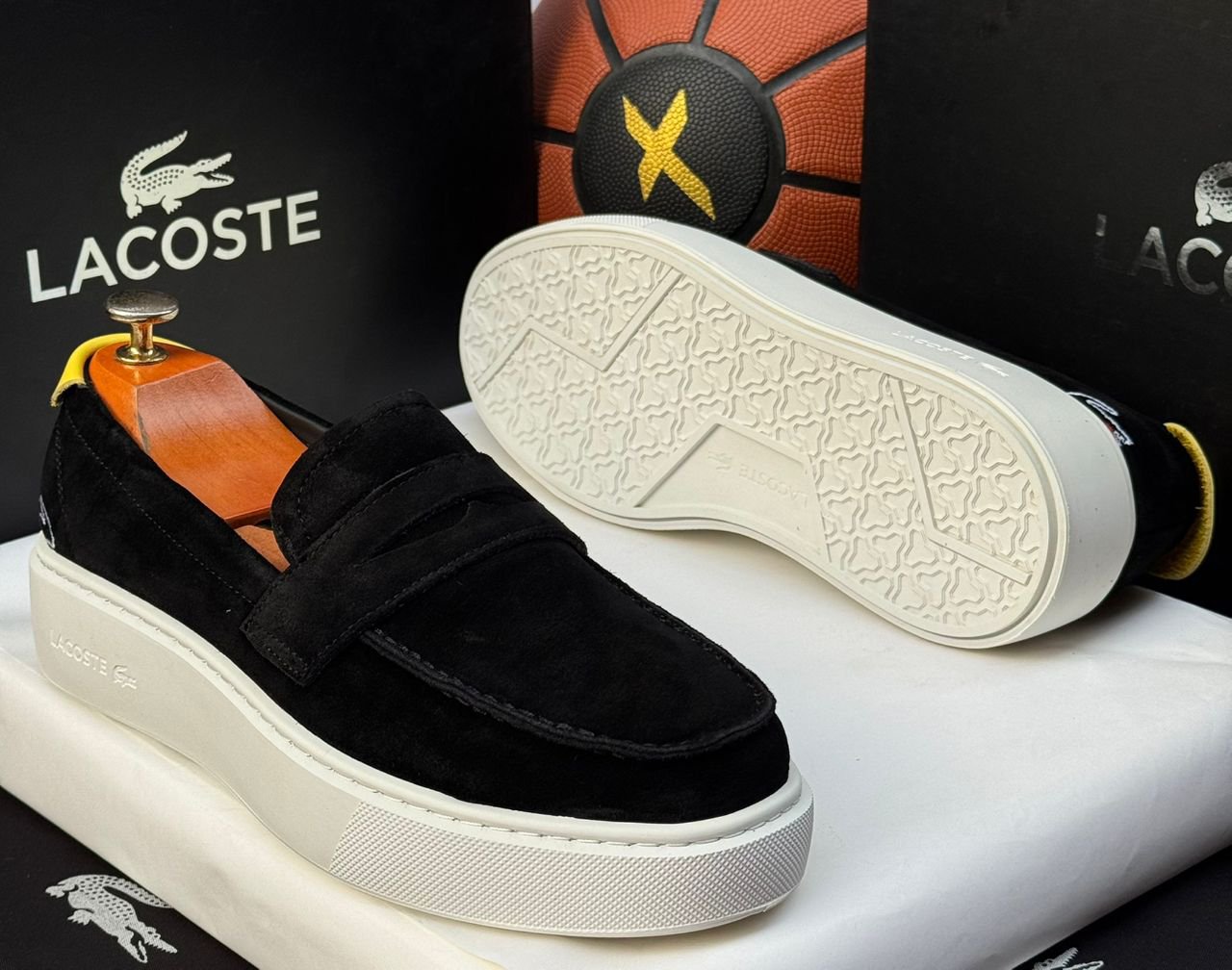 L.C high quality designer shoe