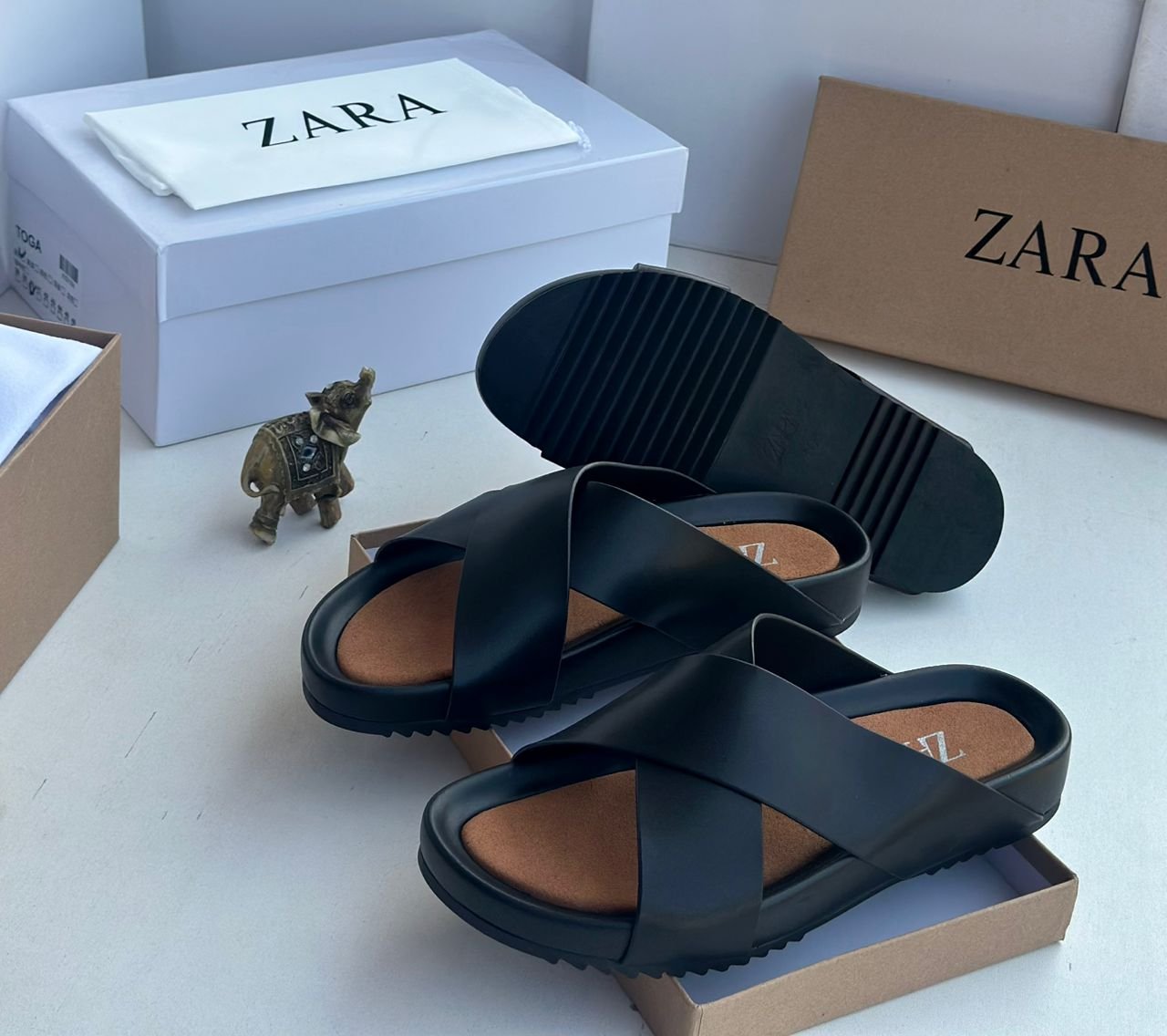 Z.R high quality designer slippers