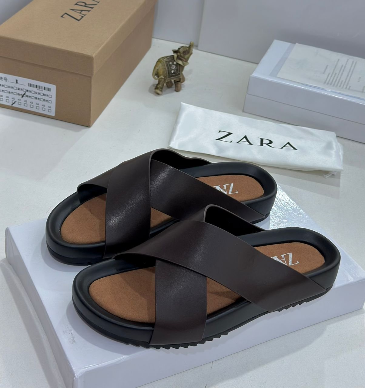 Z.R high quality designer slippers