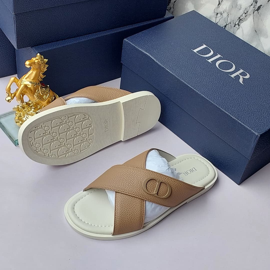 D.R high quality designer slippers