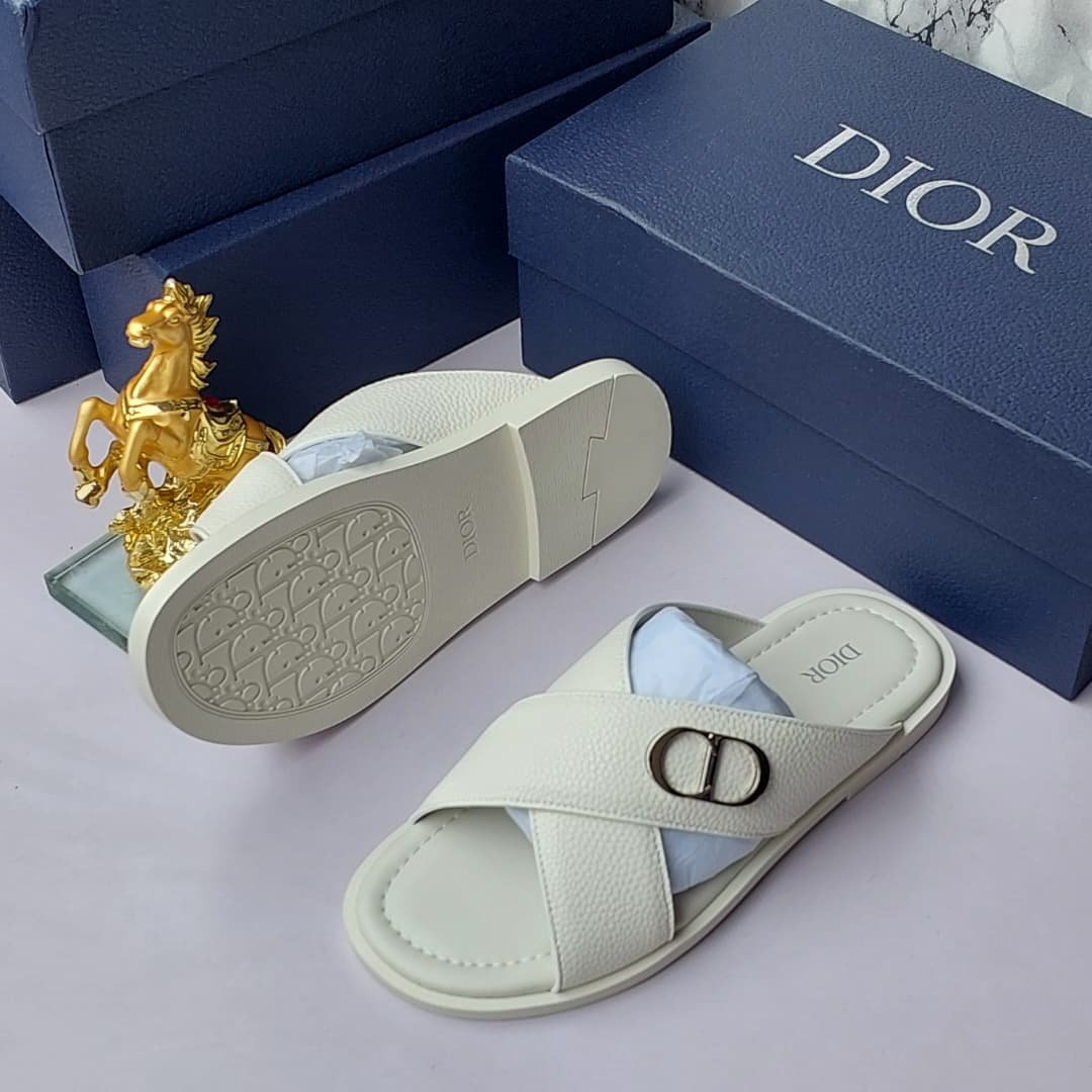 D.R high quality designer slippers