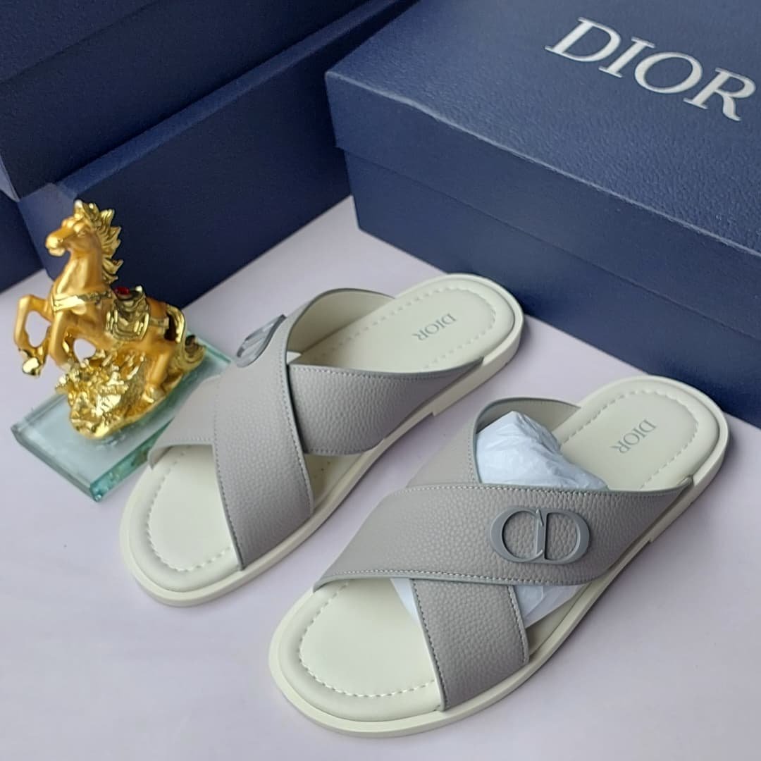 D.R high quality designer slippers