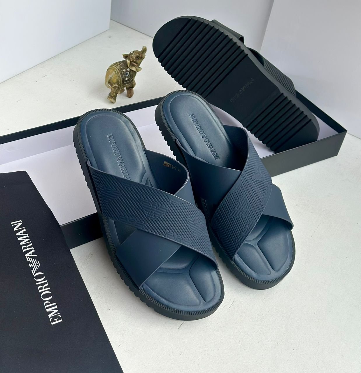 A.M high quality designer slippers