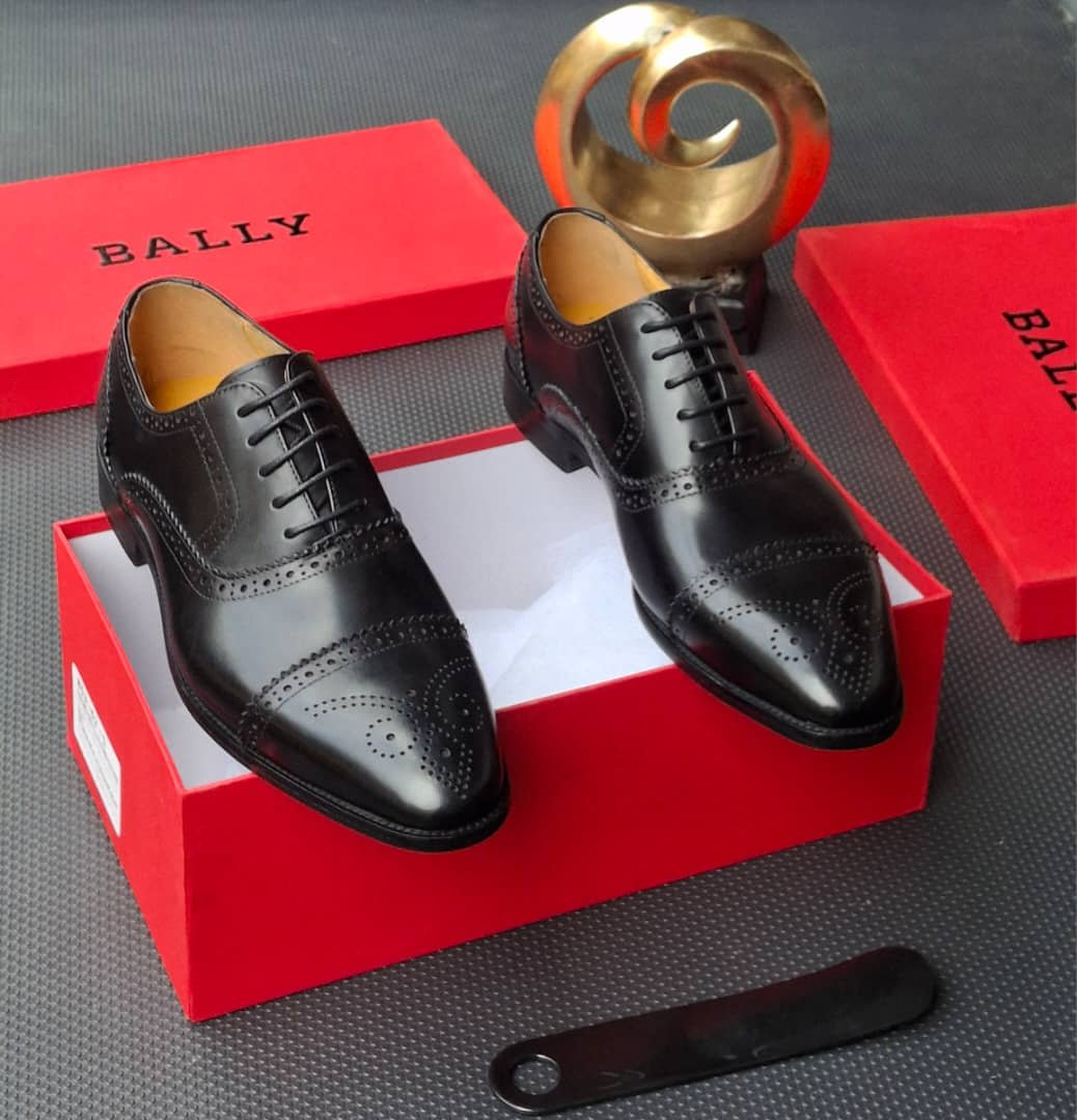 B.L high quality designer shoe