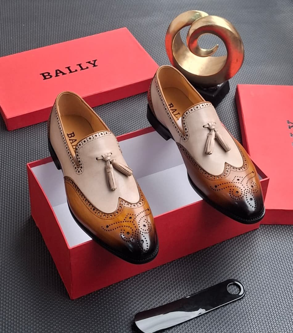 B.L high quality designer shoe