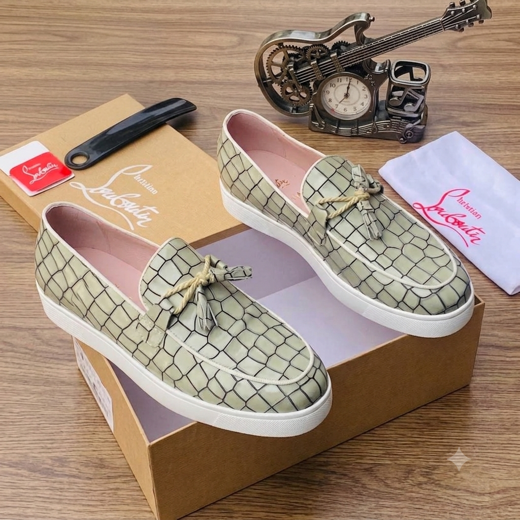 S.L high quality designer shoe