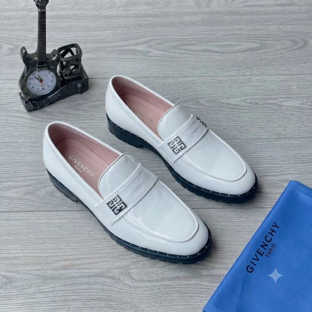 G.V high quality designer shoe